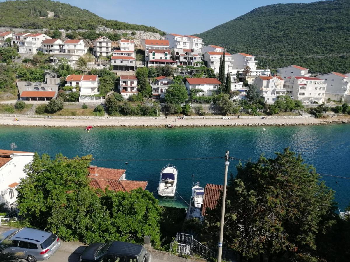 Apartman Vito Neum Eksteriør bilde