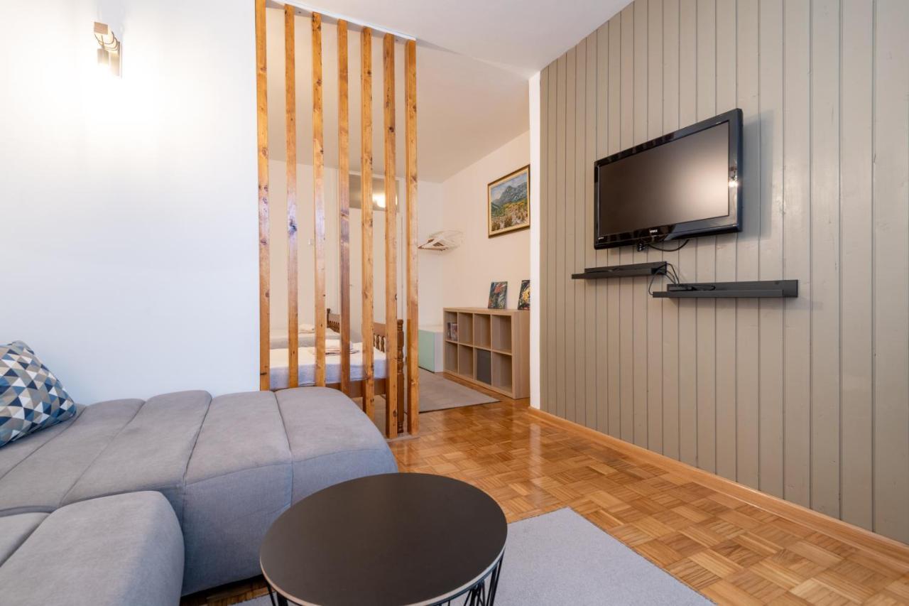 Apartman Vito Neum Eksteriør bilde